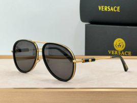 Picture of Versace Sunglasses _SKUfw55560392fw